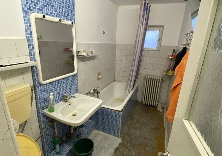 Vând apartament 4 camere – Focșani, VN-LICEUL PEDAGOGIC - Poză 4