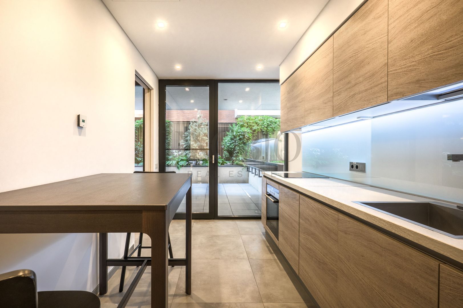 Apartament 3 camere cu terasă și parcare inclusă - Poză 9
