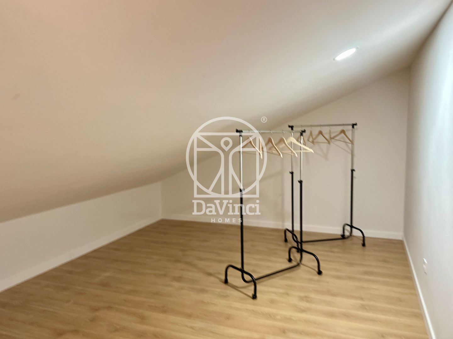 Penthouse 2 camere, finisat la alb, aer conditionat (NCL-1A-L-ap.7) - Poză 11