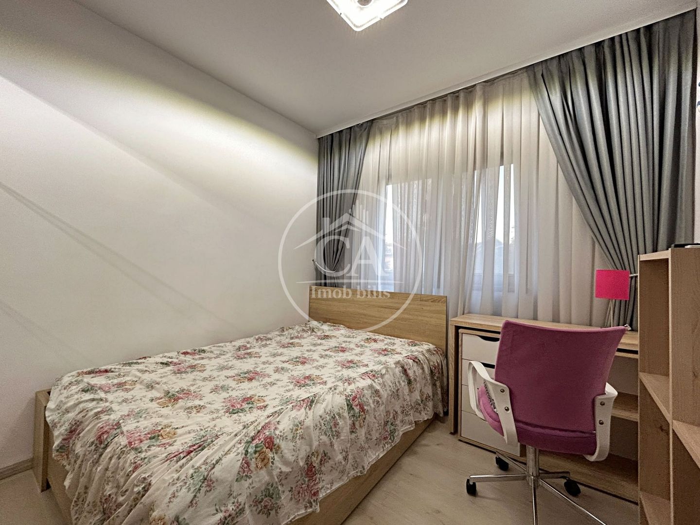 Apartament cu 3 camere de închiriat in zona Centrala , Oradea - Poză 1