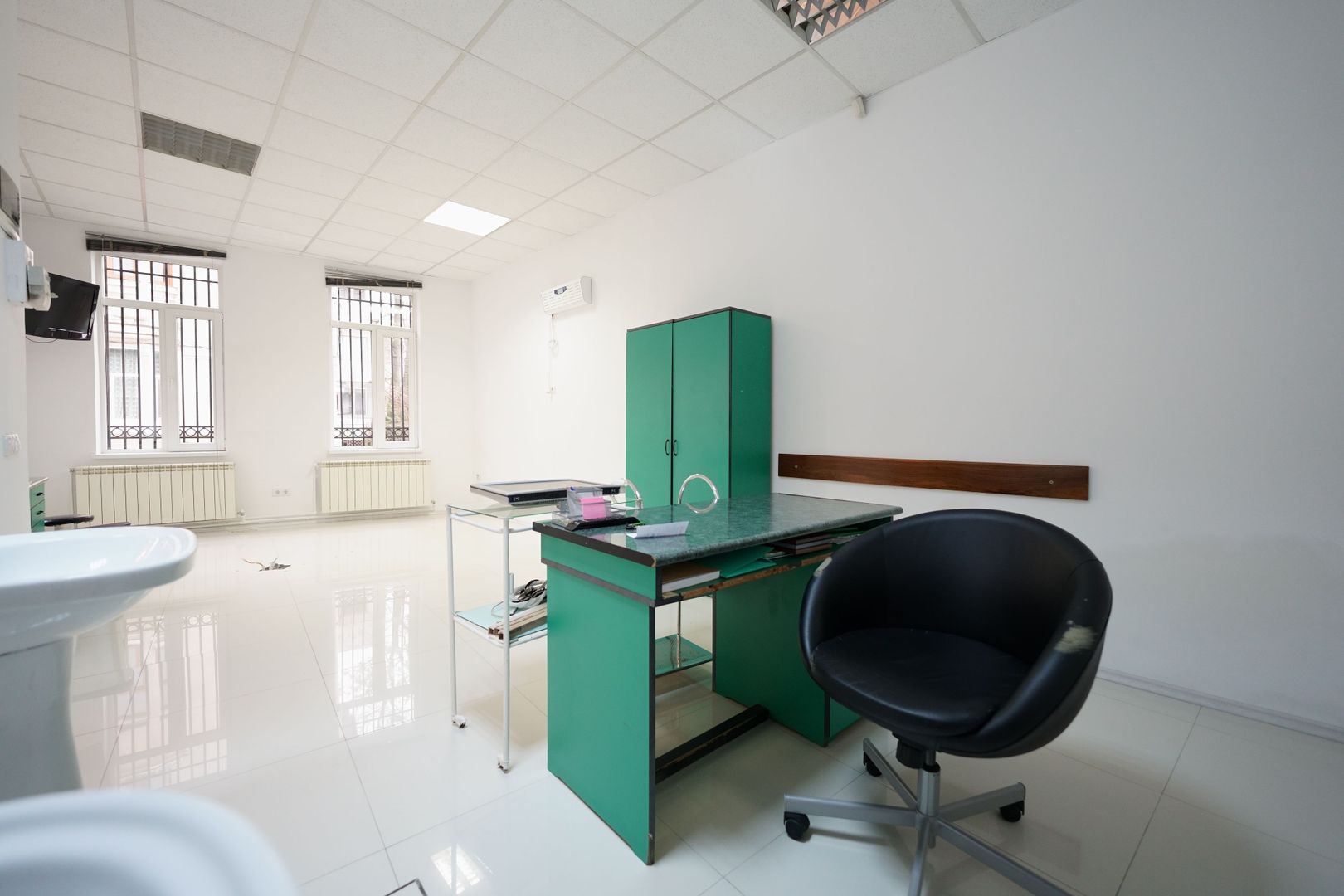 Casa, Hala Traian, ideal cabinet stomatologic - Poză 9