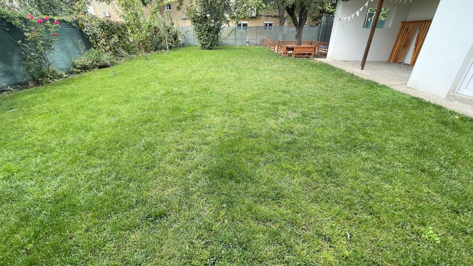 Casa spatioasa,amenajata in zona Lipovei - Poză 23