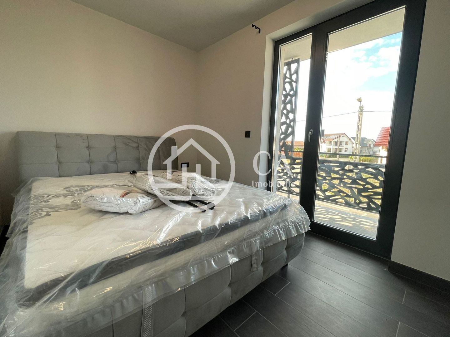 Apartament cu 2 camere de inchiriat in cartierul Grigorescu Oradea - Poză 6