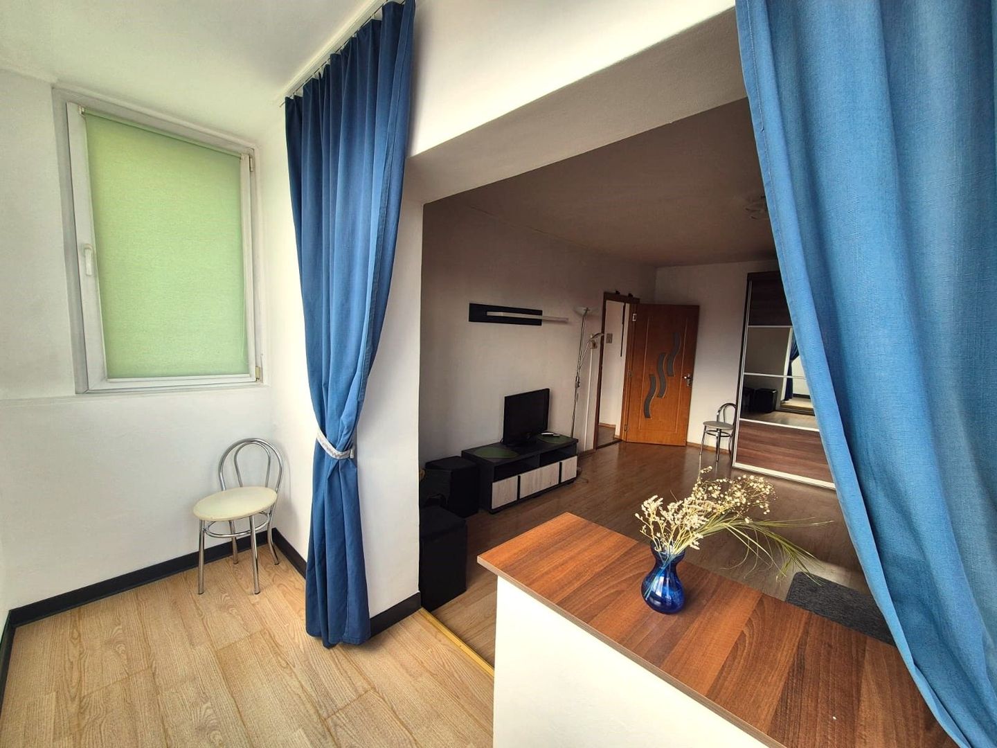 La 5 minute de Centru  - garsoniera spațioasă, pet friendly, priveliste frumoasă - Poză 5