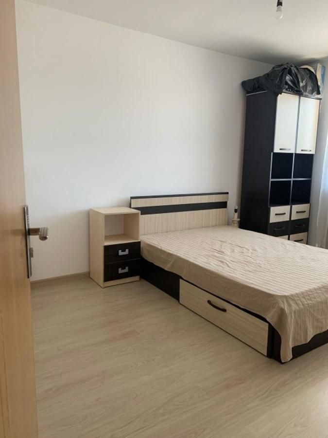 Apartament superb cu trei camere, Aparatorii Patriei, 124.000 € - Poză 9
