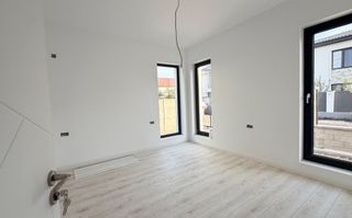 Casa parter gata de mutare, 4 cam, incalzire pardoseala, teren 375mp - Poză 6