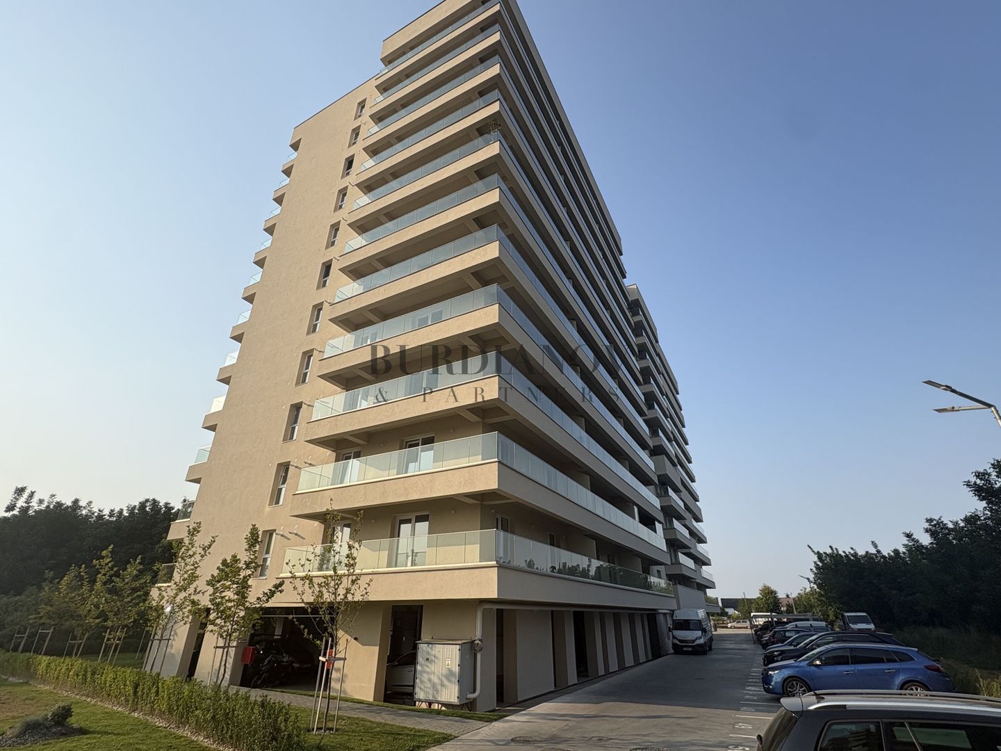 Apartament cu 3 camere - două băi - Etalon Lacul Morii - Vedere Lac - Poză 21