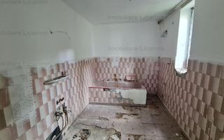 Vila P+E+Pod in Codlea zona cu aer curat,teren 1050 mp - Poză 12