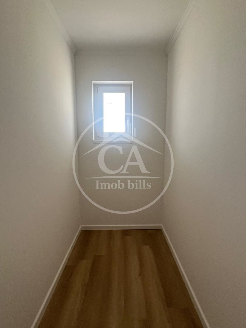Casă de vânzare cu 4 camere în Santandrei , Bihor - Poză 10