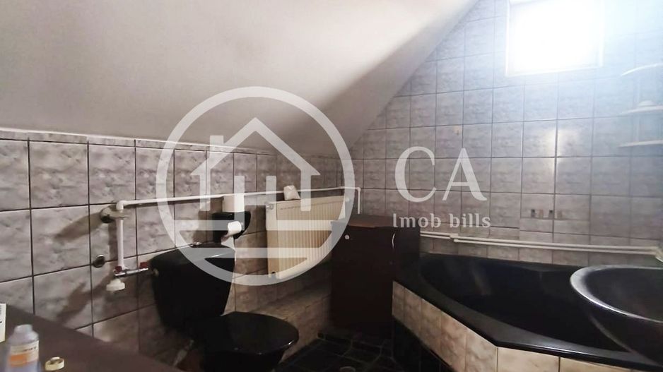 Casa de închiriat cu 6 camere în Rogerius, Oradea - Poză 16
