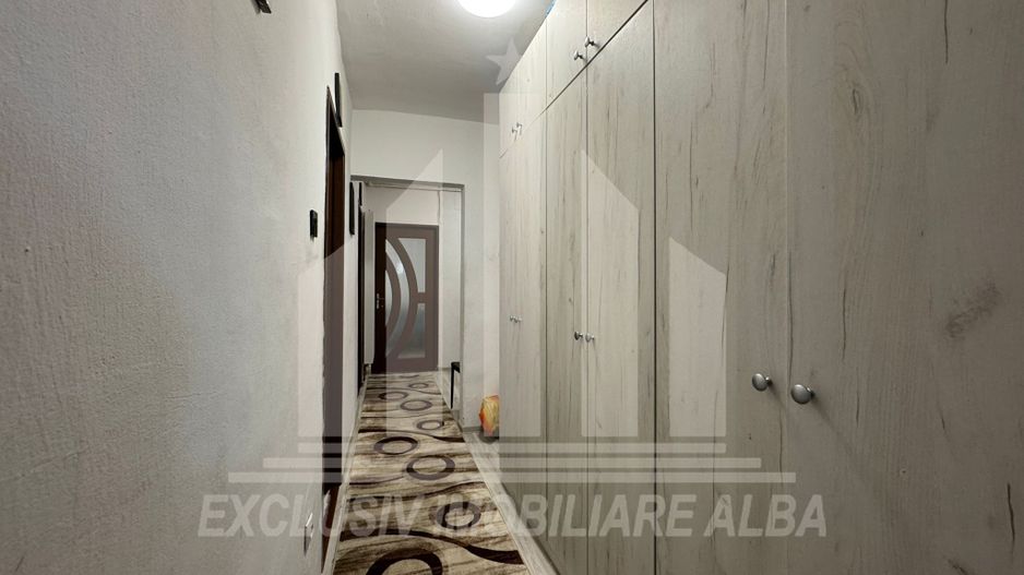 Apartament 3 camere decomandate | 67 mp | Curte | Cetate - Poză 3