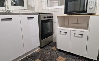 2 camere 60 mp, DECOMANDAT, 1 Mai, vila - Poză 7