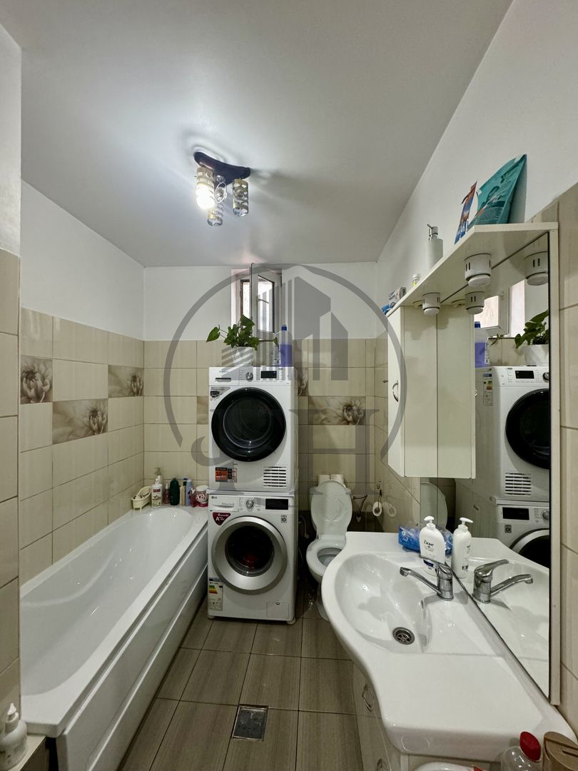 Apartament 3 camere de vanzare Constanta, Bd. Ferdinand - Poză 11