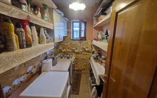 De vânzare: Vilă unică, vintage-modernă, zonă Grigorescu Oradea. - Poză 21