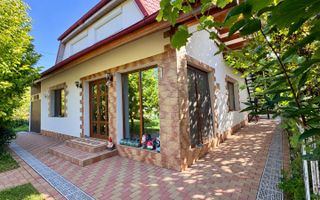 Casa spatioasa cu teren de 800 mp, Muntenii de Jos - 5 camere - Poză 1