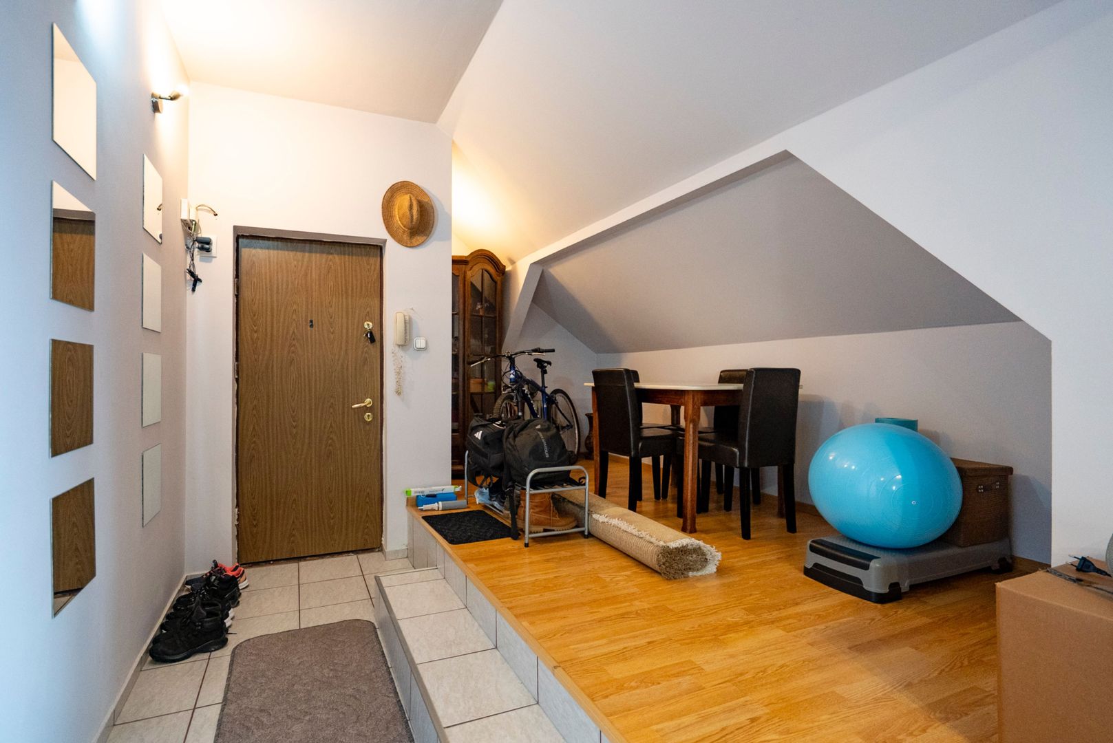 Apartament mare 3 camere 2 bai Decebal Dacia - Poză 9