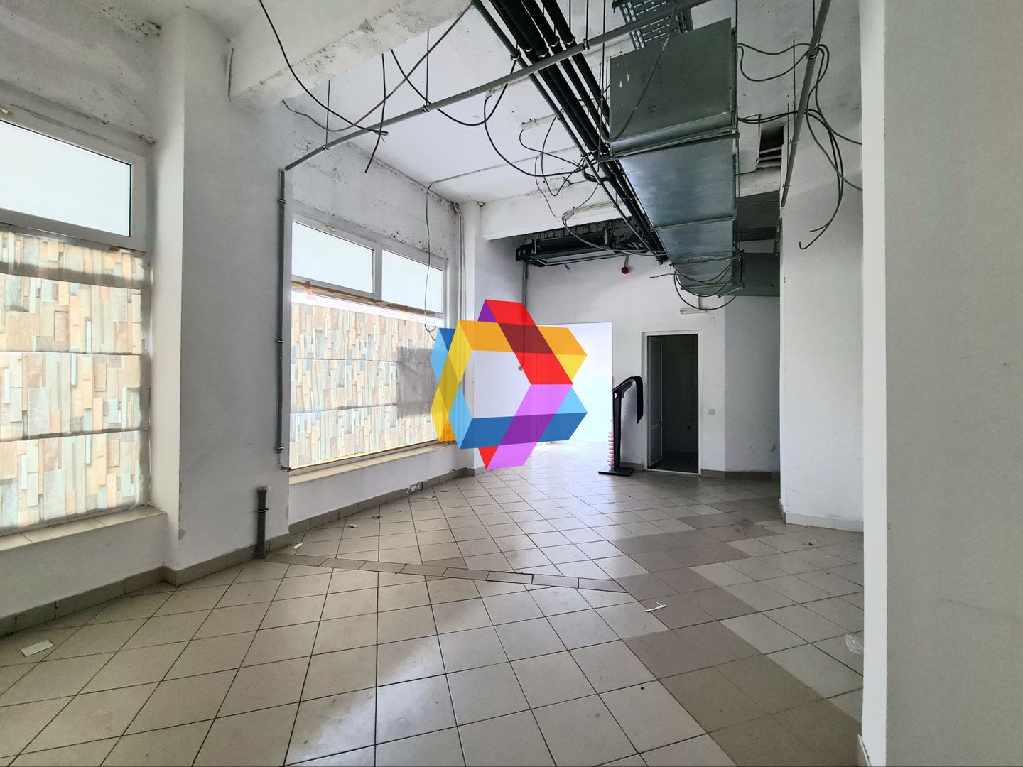 Spatiu comercial de închiriat, Brasov - 68 mp # plus-imo.ro - Poză 1