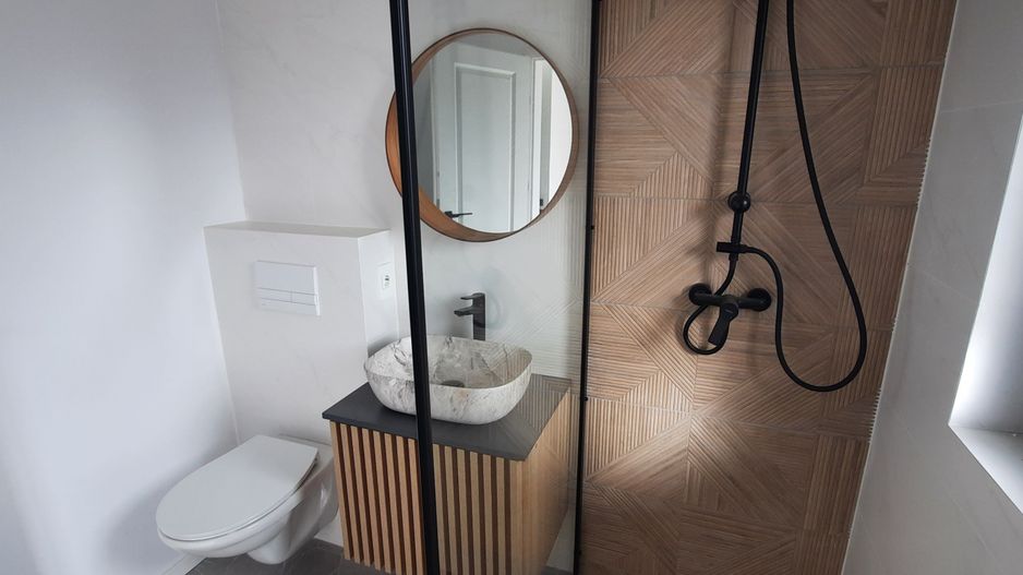 Duplex frumos cu arhitectura mediteraneana - Poză 1