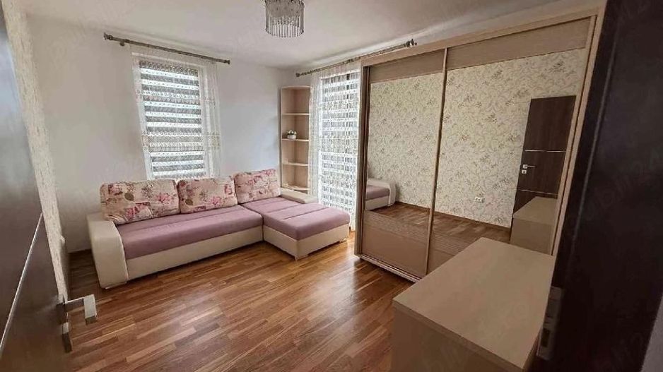 Apartament spatios l 3 camere l 2 bai l terasa l parcare l A. Muresanu - Poză 1