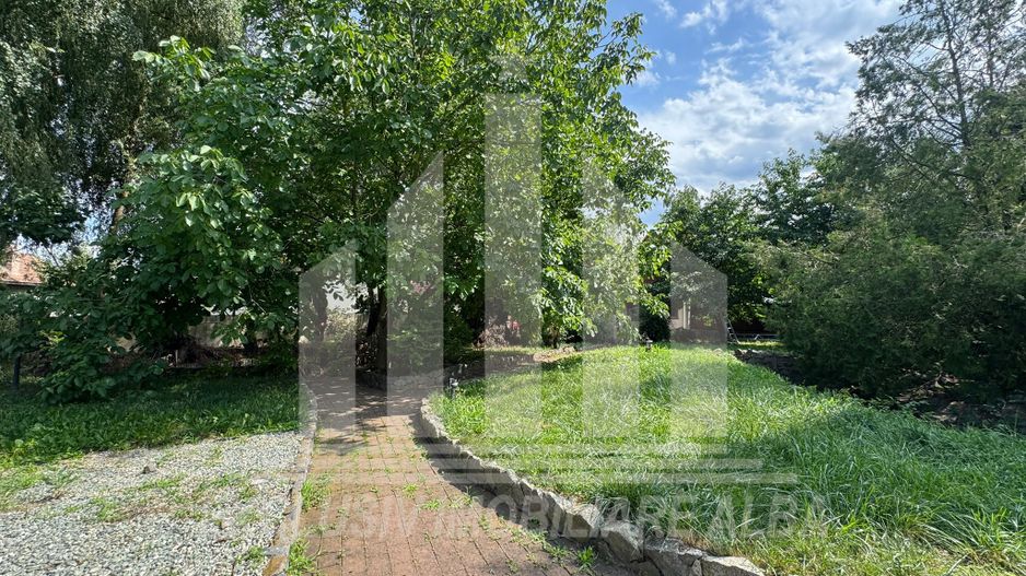 Casa individuala | Piscina | 250 mp | 1759 mp teren | Micesti - Poză 11