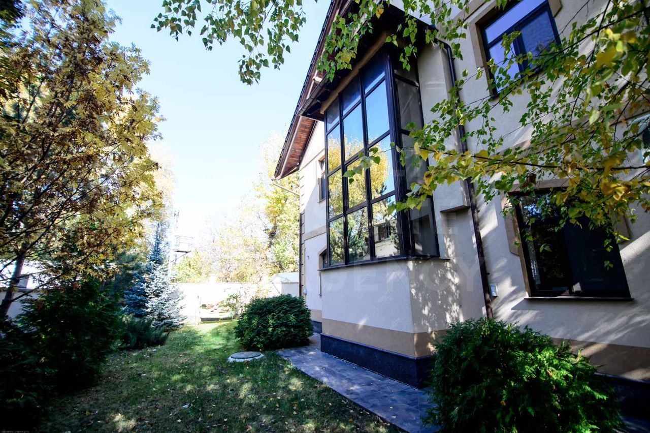 Vânzare, casă 370 mp, + 6 ari, 3 nivele, str. Ghidighici, Buiucani - Poză 5