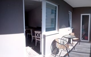 Apartament de 2 camere, 55mp, decomandat, parcare, zona Metro - Poză 8