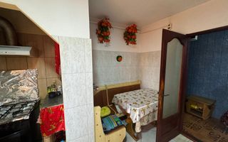 APARTAMENT CU 2 CAMERE, ETAJ 4, GRUI, CAMPULUNG - Poză 6