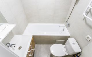 Vânzare, apartament, 2 camere, strada Florilor Rîșcani - Poză 10