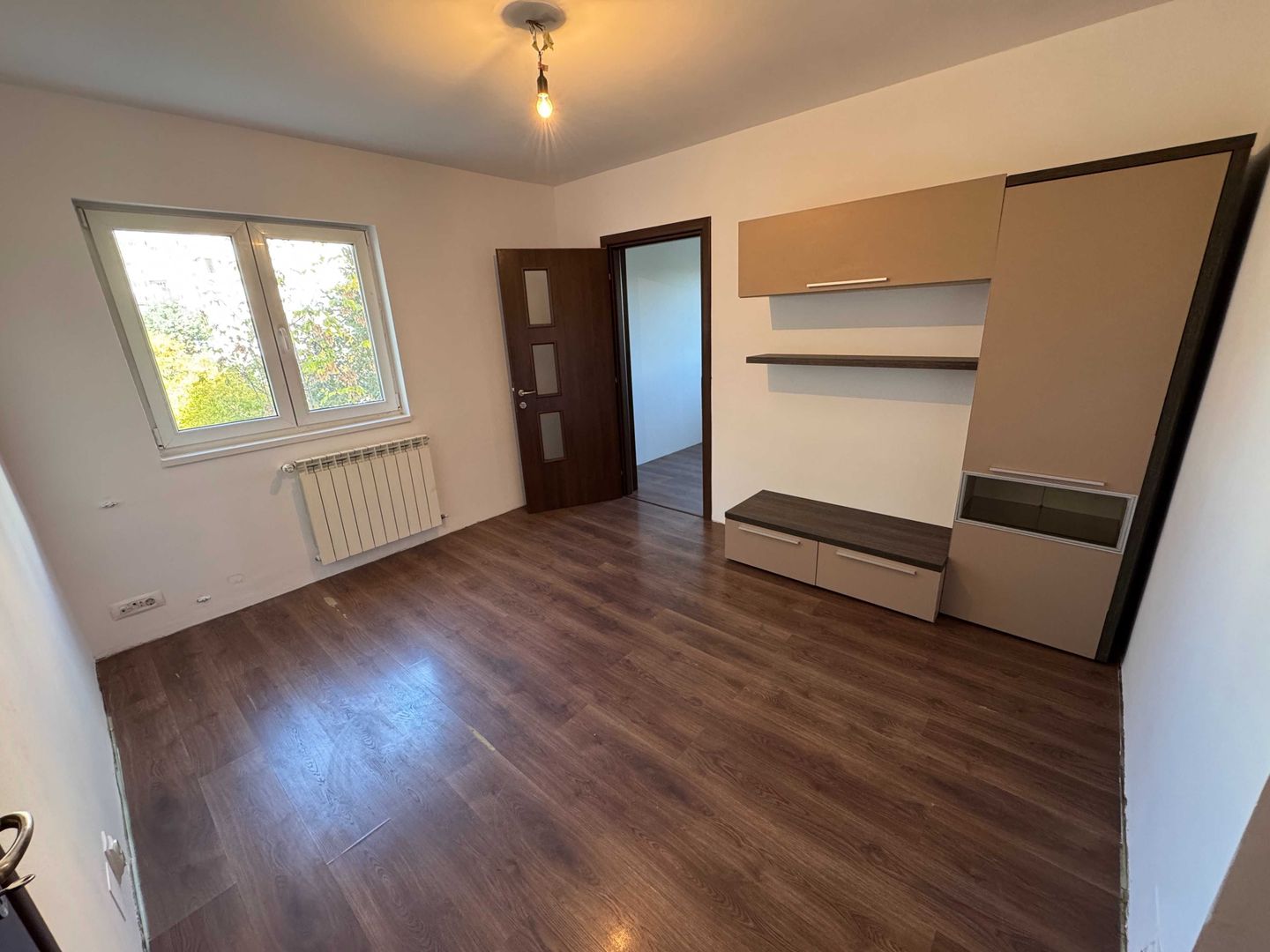 Apartament 2 camere Piata Trapezului 2 minute metrou - Poză 1