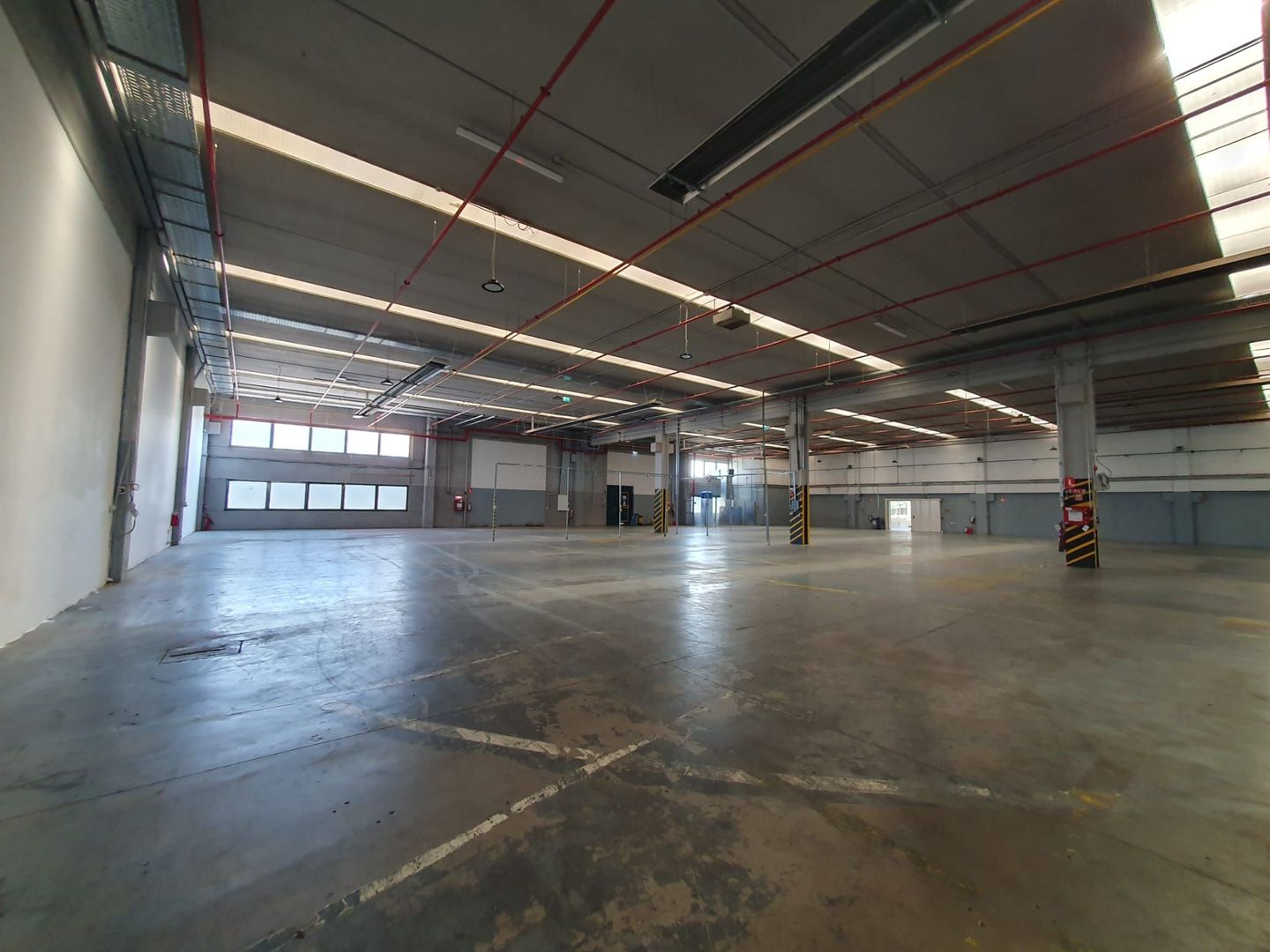 Hala productie /depozitare -zona C.  Sagului - Poză 1