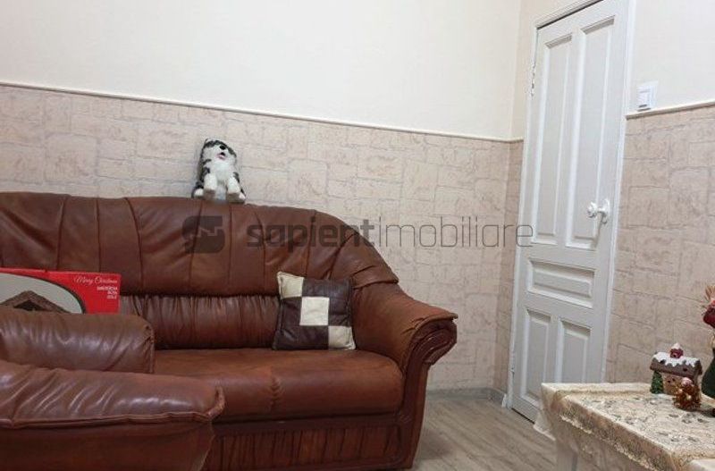 Casa cu 3 cam.in zona ultracentrala - Poză 5