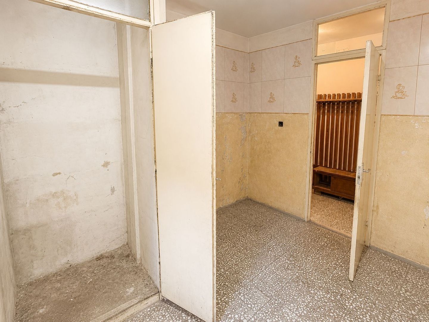 COMISION 0%  Apartament 3 Camere | Etaj 1 Decomandat Dambovita Izolat - Poză 13