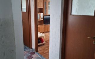 Particular. Vand apartament 2 camere.decomandat - Poză 7