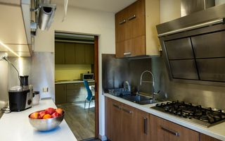 Casa 6 camere | P+M | Curte | 270 MPU | Zona Centrala - Poză 4