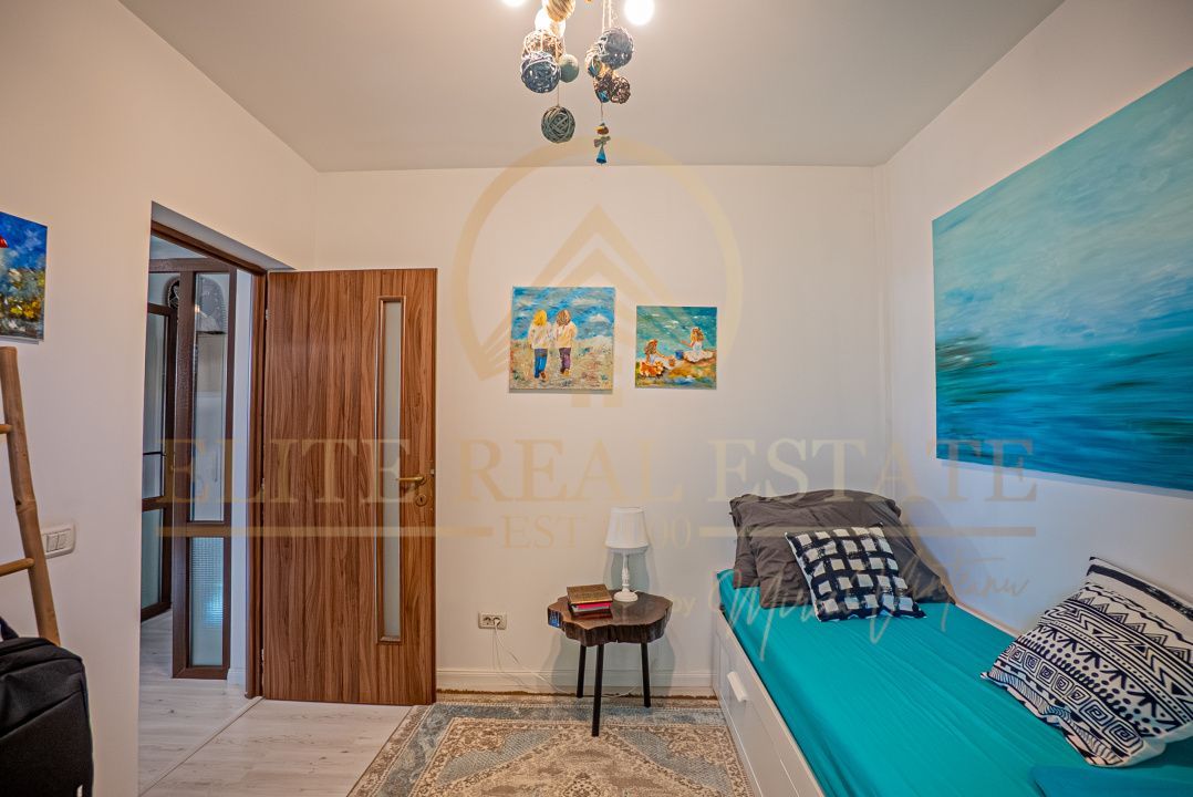 Viluta cocheta cu curte frumoasa in Mamaia Sat! - Poză 28