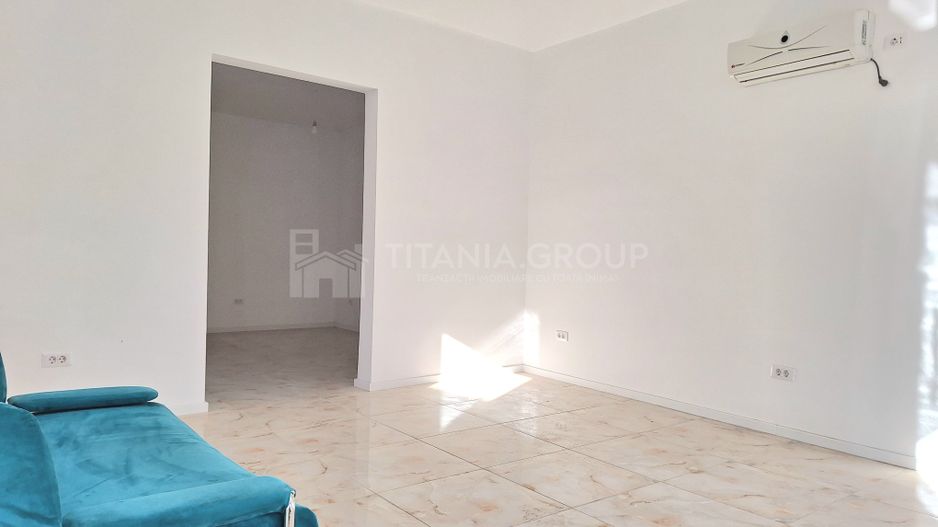 Spatiu birouri renovat modern central - Poză 3