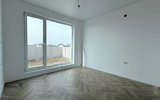 Casa Individuala - 4 camere - 2 bai - 371 mp teren - Poză 13
