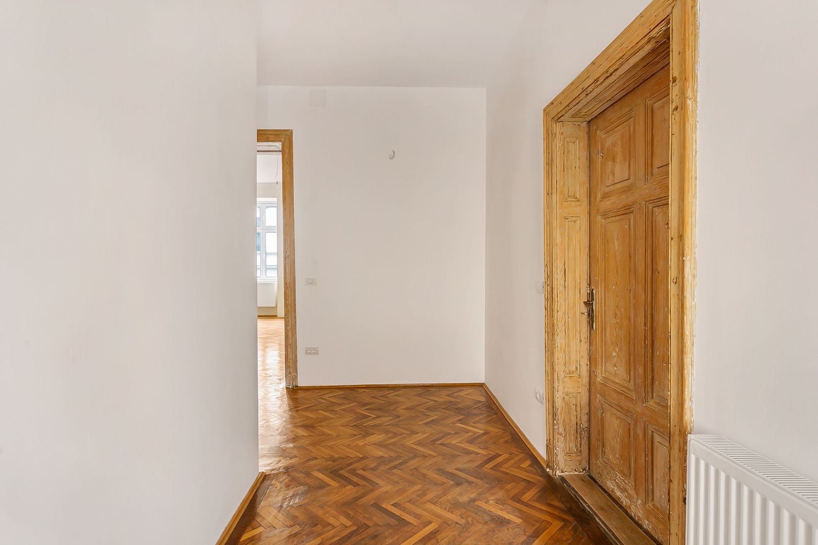 Apartament istoric ultracentral - Poză 11