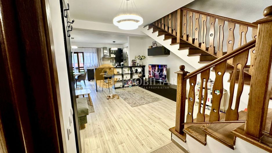 Casa Triplex Rediu Complet Mobilat - Poză 9