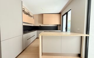 Ultracentral | 3 camere | 37 mp terasa | Centralis | Parcare - Poză 4