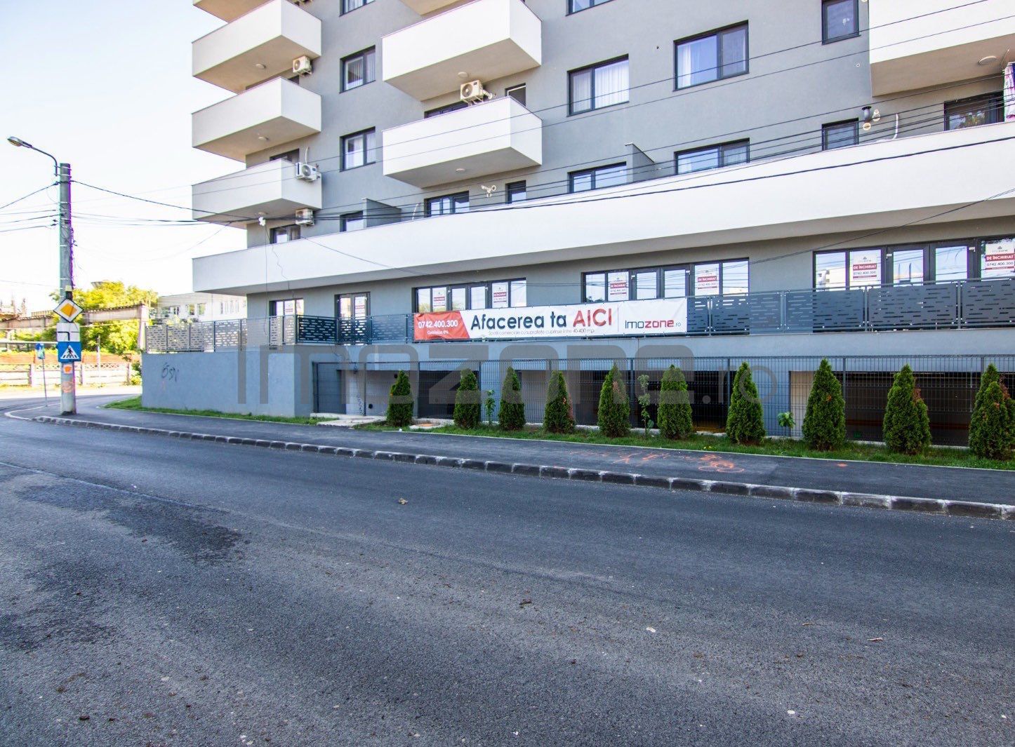 Spatiu Comercial | De Vanzare | intre 50 mp - 400 mp | Front Stradal - Poză 1