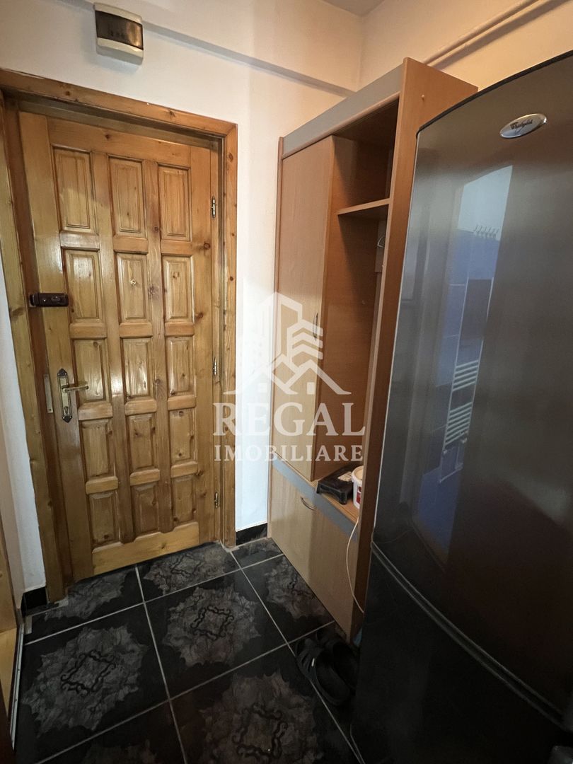 Garsonieră de închiriat – Zona 2 Central | Etaj 2 | Mobilată - Poză 6