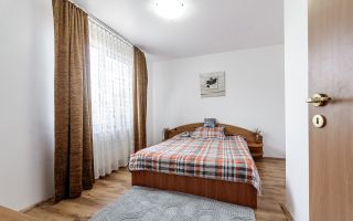 Casă 2008 - 6 camere - teren 1440 mp - Zadareni, Arad - COMISION 0% - Poză 4