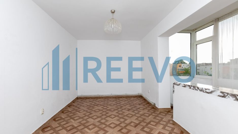 Apartament 3 camere decomandate, Zona Narcisa, Bacău - Poză 16