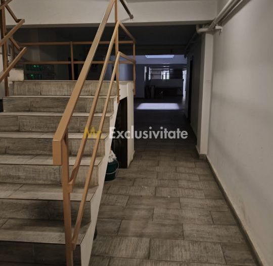 Garsonieră 42 mp de închiriat – zonă ultracentrală Târgu Jiu, ideală birou - Poză 5