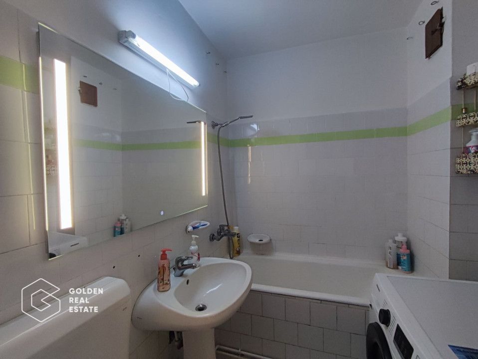 Apartament 3 camere si balcon, centrala proprie, Podgoria - Poză 5