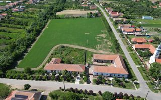 Teren de 1.6ha ideal pentru dezvoltare rezidentiala sau proiect turistic - Poză 8