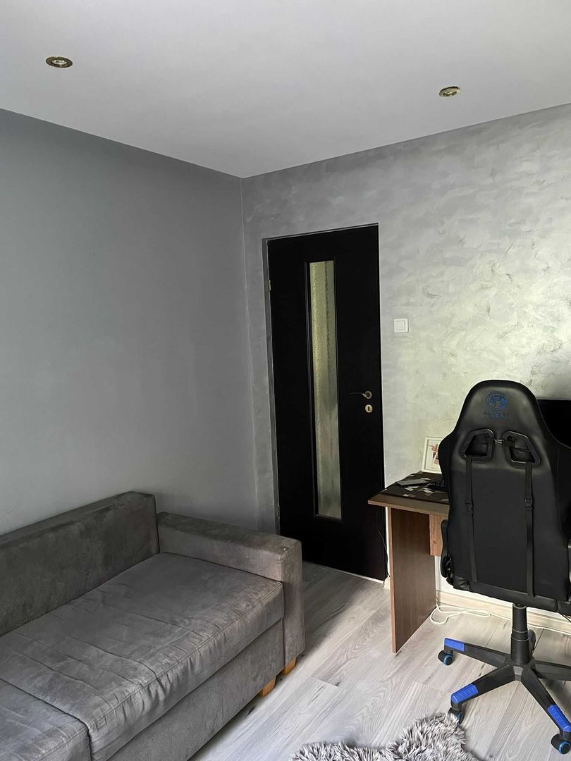 Apartament 2 camere de vanzare , Carpati 1 - Poză 5