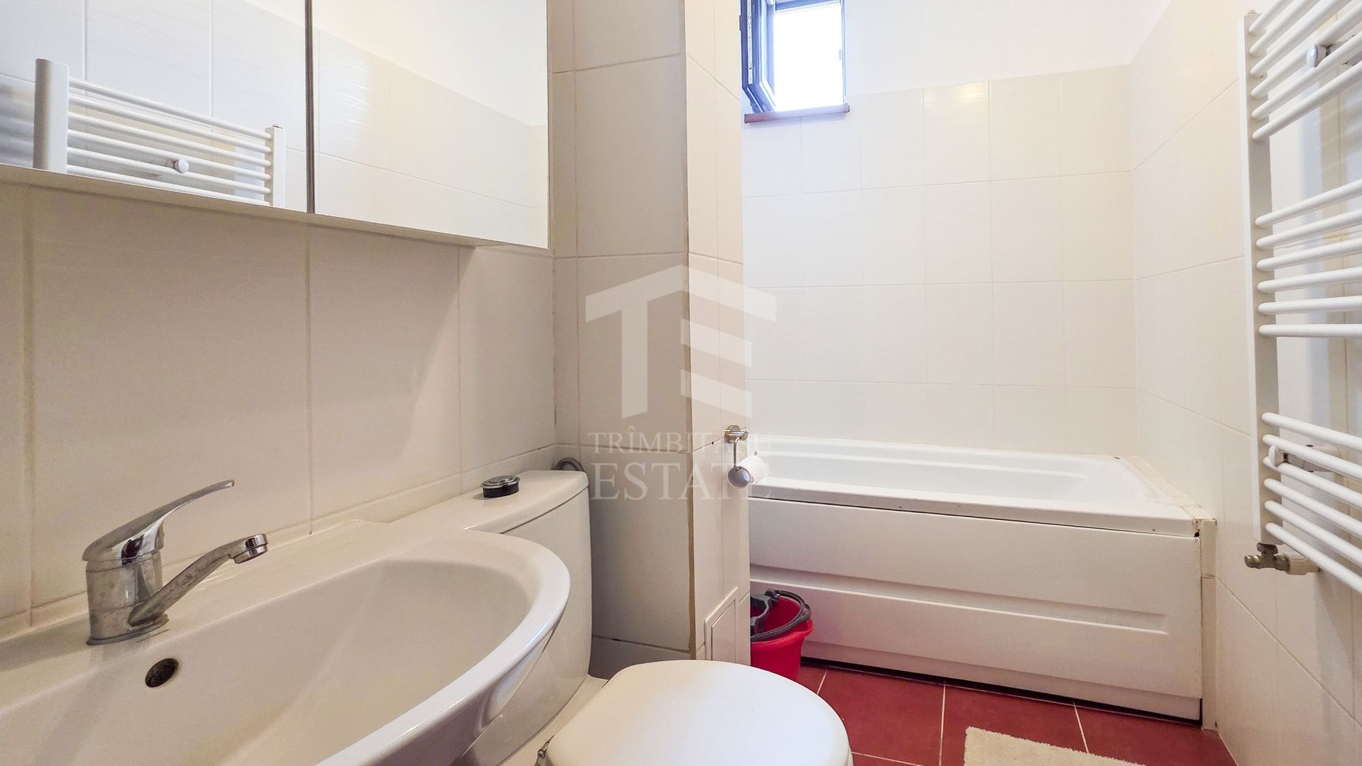 Garsonieră modernă 30 mp, Str. Cooperativei, cu balcon și parcare - Poză 12