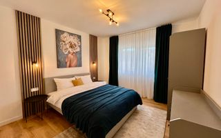 Penthouse 3 camere, 2 băi, la cheie, orientare SUD - întabulat - Poză 1